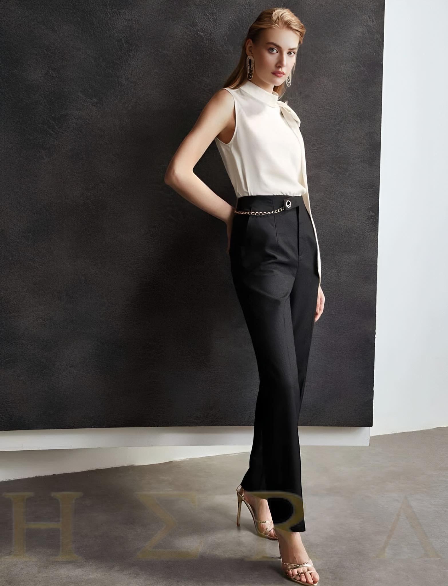 Bow Shoulder Embellished Top - Imagen 3