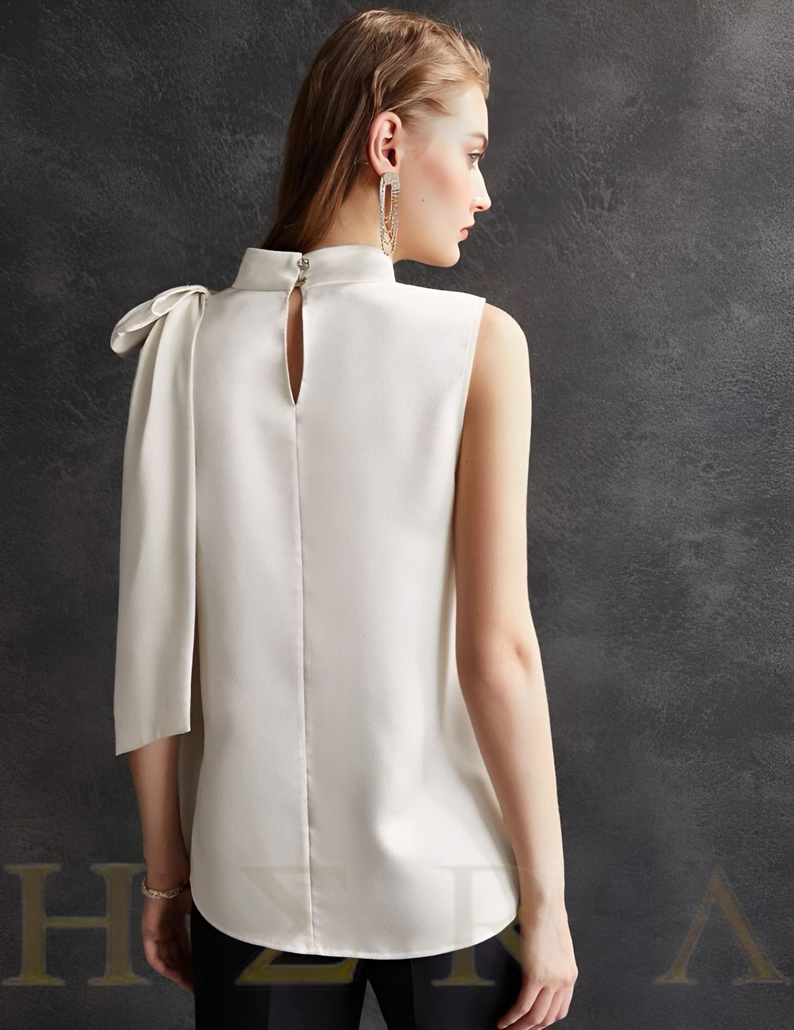 Bow Shoulder Embellished Top - Imagen 6